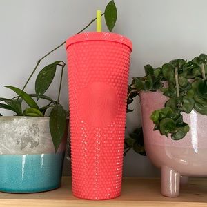 NWT Starbucks 24oz 2022 Dragonfruit tumbler